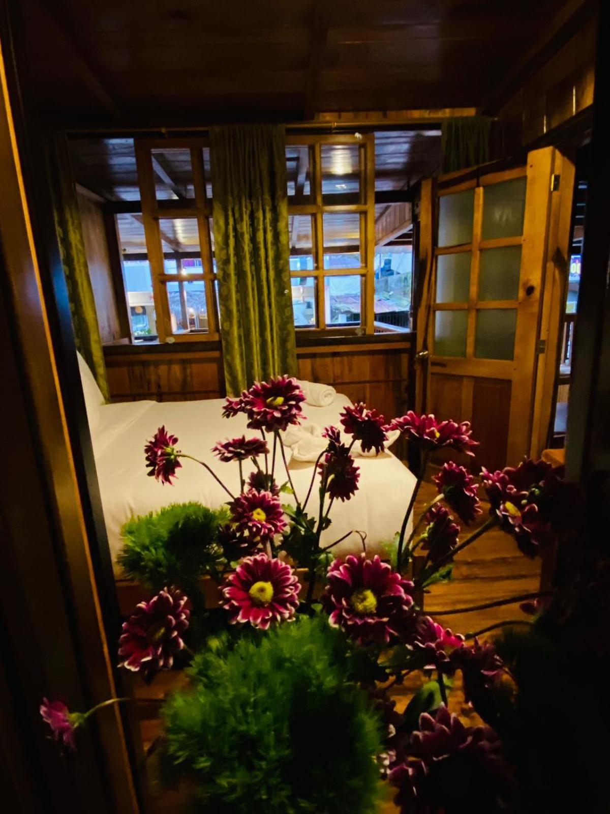 Guayabo Hostal Mindo Exteriér fotografie